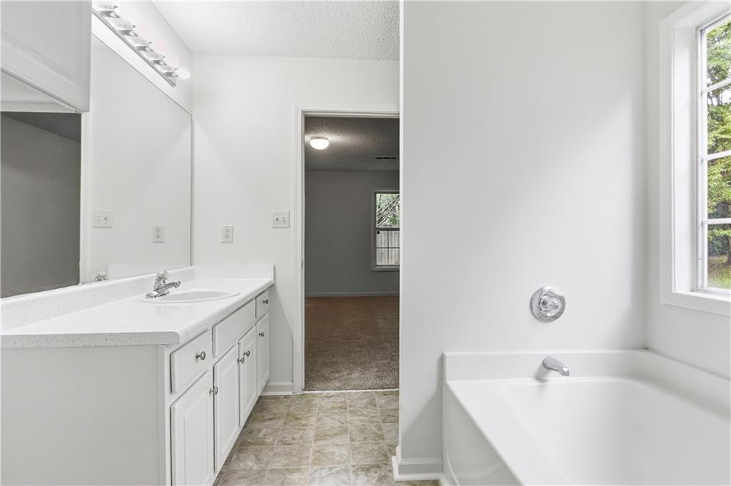 6936 Red Bone Way Lithonia, GA 30038 - Photo 10 of 21 Gallery Image 10