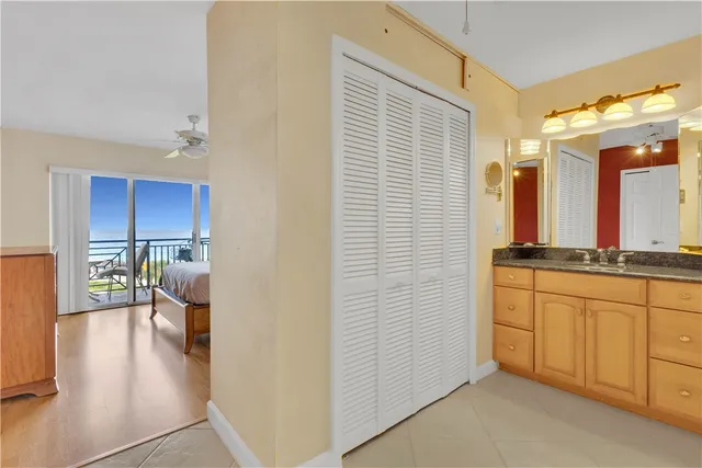 a view of a city street view