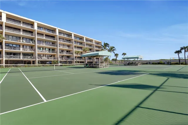 $659,000 | 3939 Ocean Drive, Unit 502A, Vero Beach, FL 32963