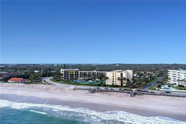 $659,000 | 3939 Ocean Drive, Unit 502A, Vero Beach, FL 32963