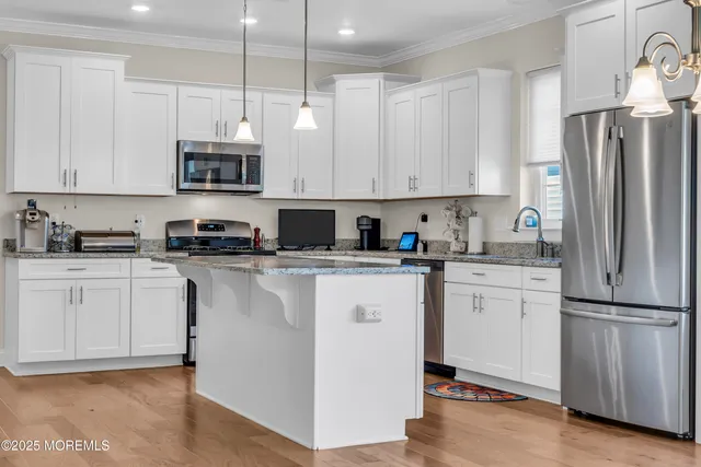 $539,000 | 100 Woodside Lane, Whiting, NJ 08759