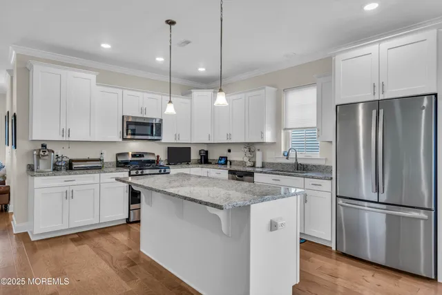 $539,000 | 100 Woodside Lane, Whiting, NJ 08759