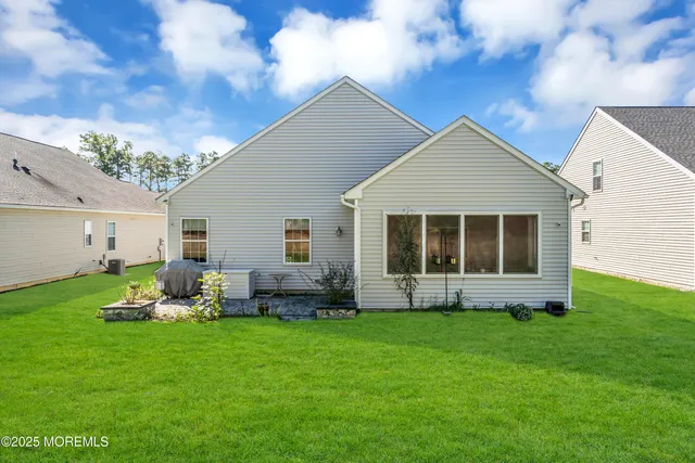 $539,000 | 100 Woodside Lane, Whiting, NJ 08759