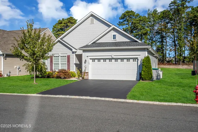 $539,000 | 100 Woodside Lane, Whiting, NJ 08759
