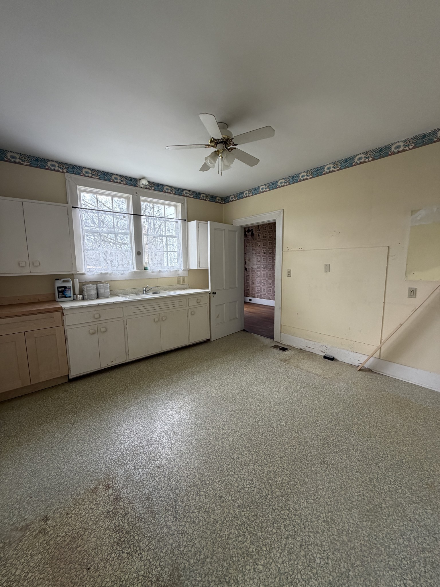 3138 Richmond Road Petersburg, TN 37144 - Photo 18 of 41