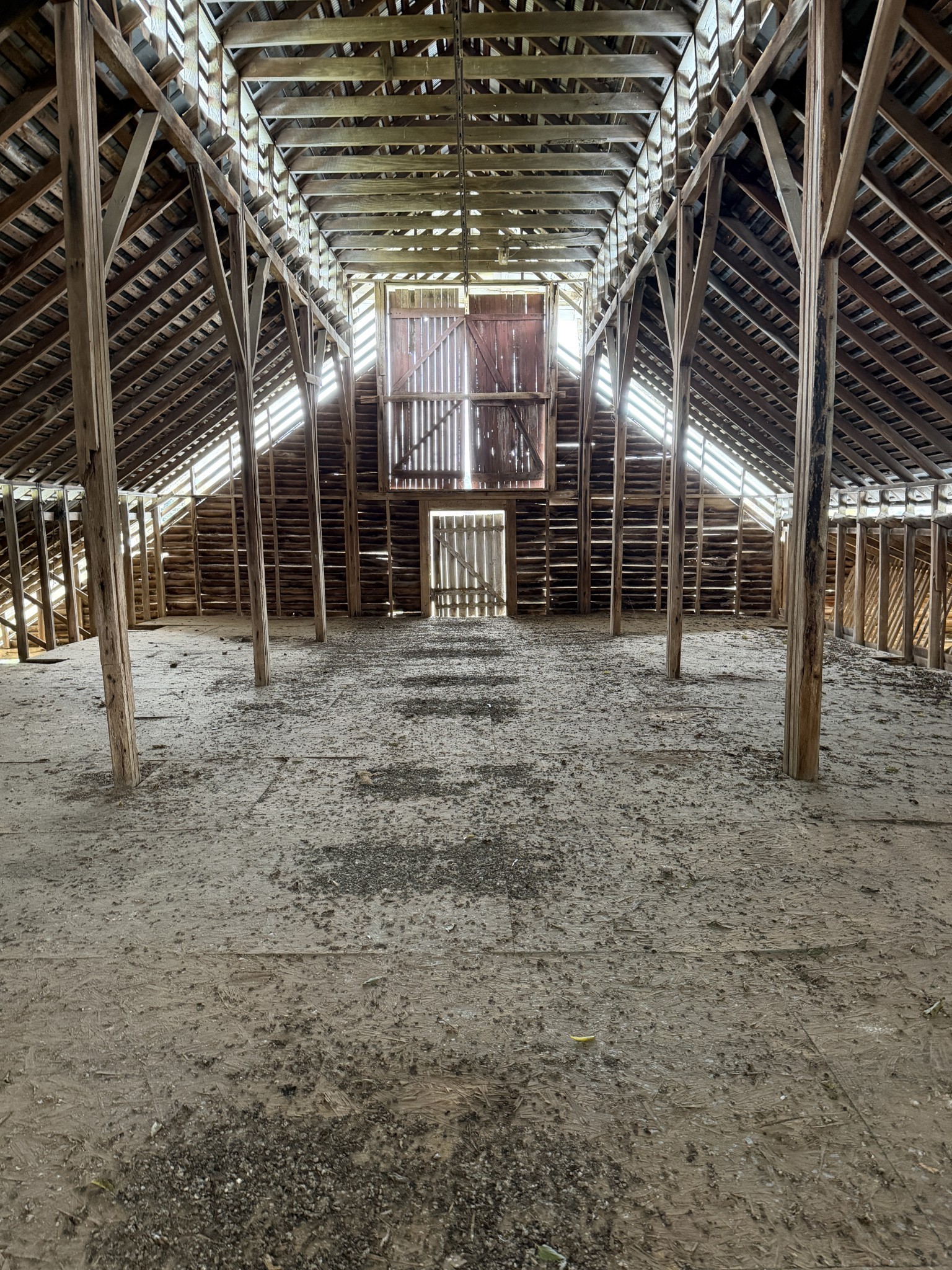 3138 Richmond Road Petersburg, TN 37144 - Photo 26 of 41 a view of a room with wooden roof