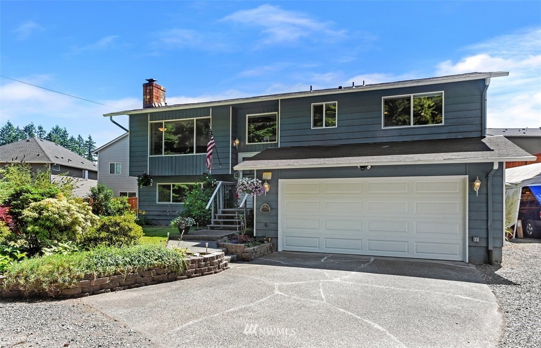 1304 183rd Street Southeast Bothell, WA 98012 - Photo 1 of 16
