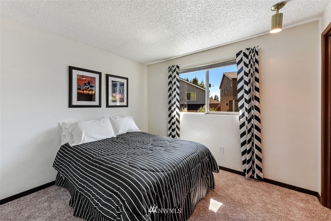 1304 183rd Street Southeast Bothell, WA 98012 - Photo 7 of 16