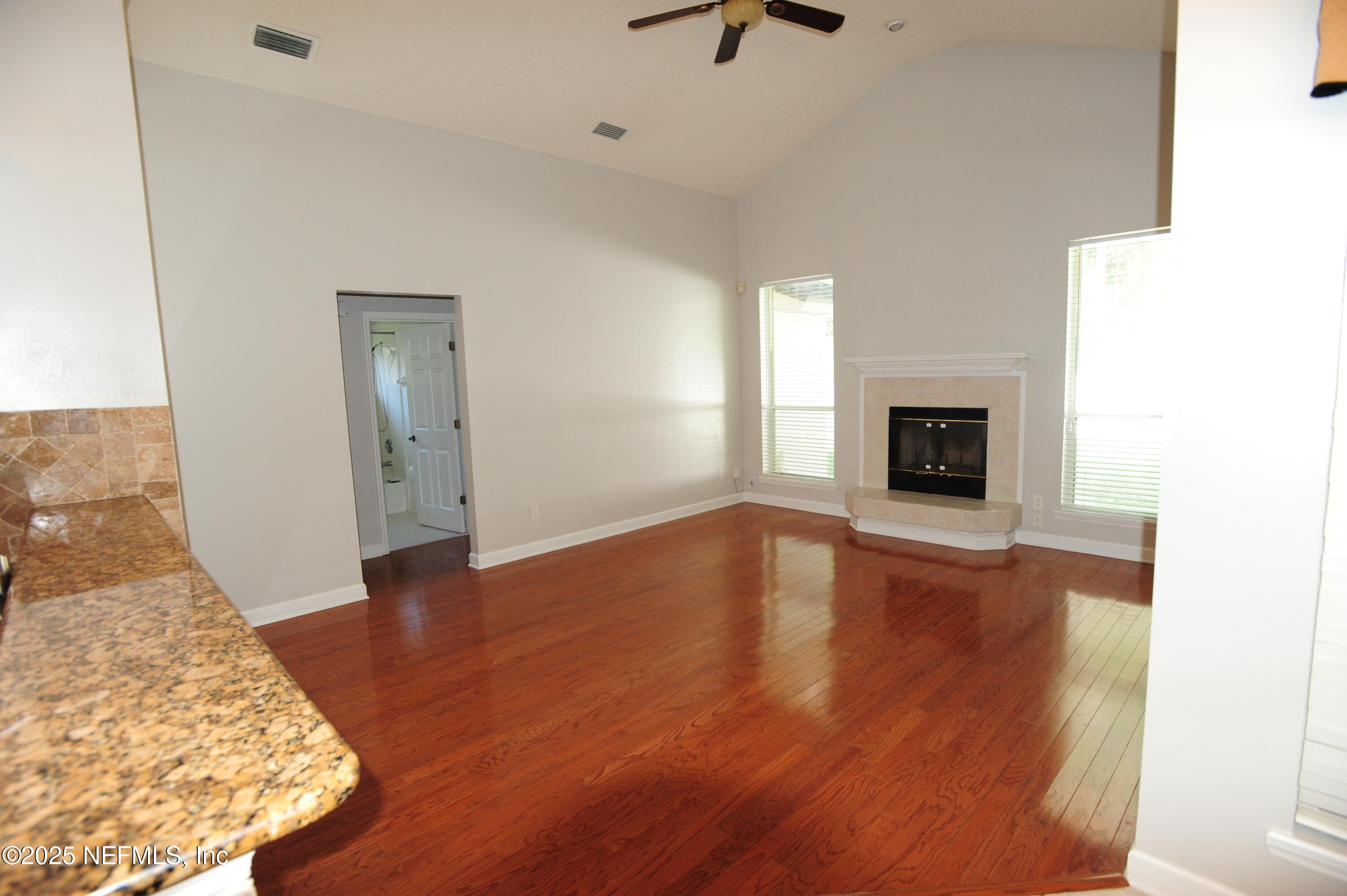 9108 Timberlin Lake Road Jacksonville, FL 32256 - Photo 13 of 37 D7B_3519