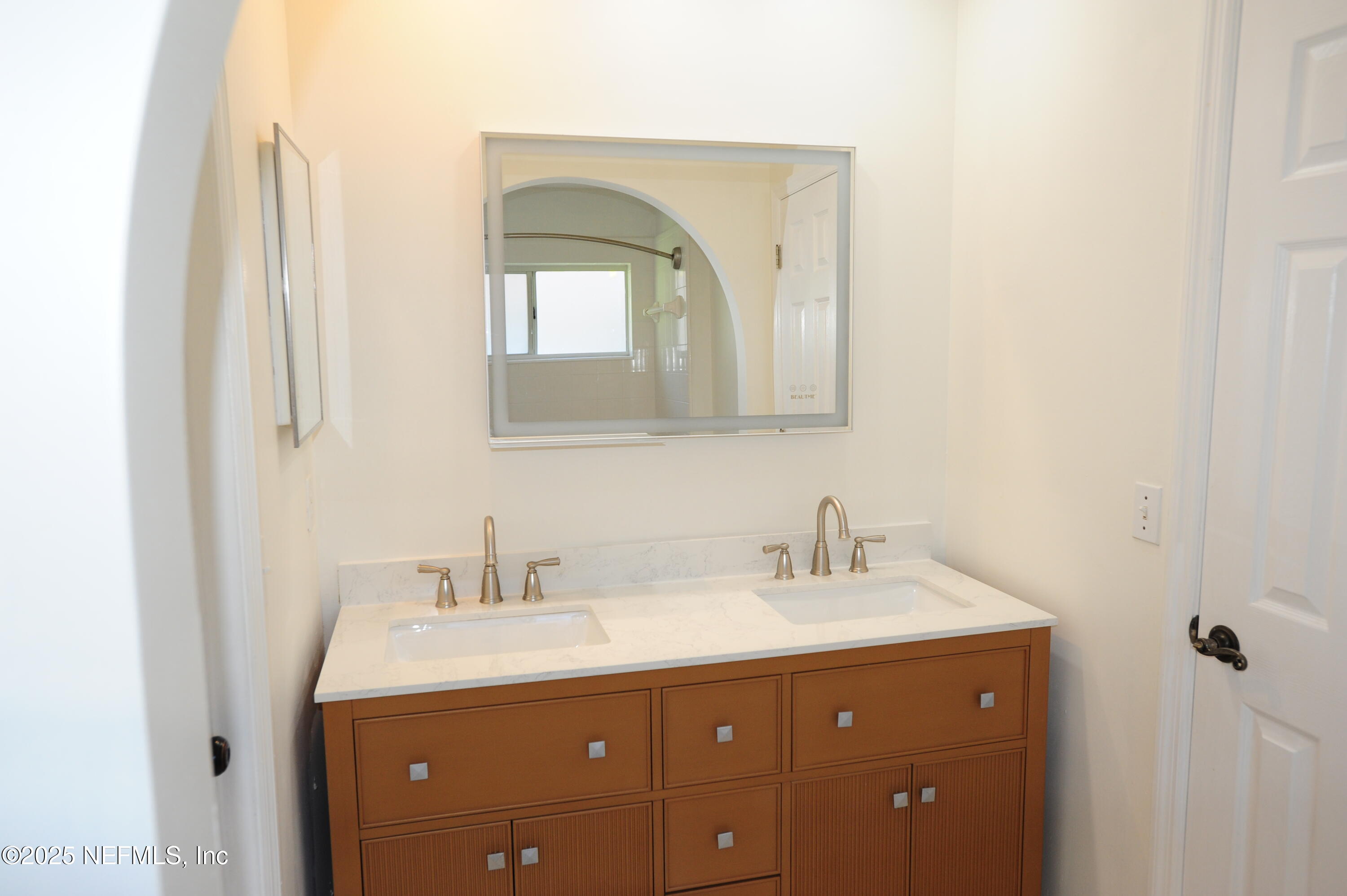 9108 Timberlin Lake Road Jacksonville, FL 32256 - Photo 19 of 37 D7B_3527