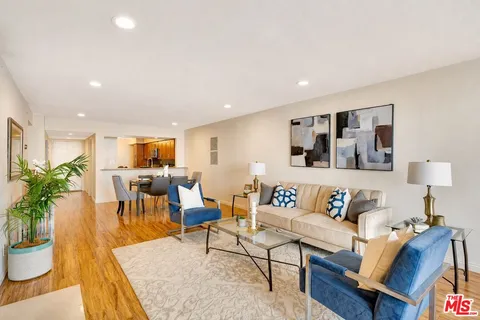 $755,000 | 1900 Vine Street, Unit 103, Los Angeles, CA 90068