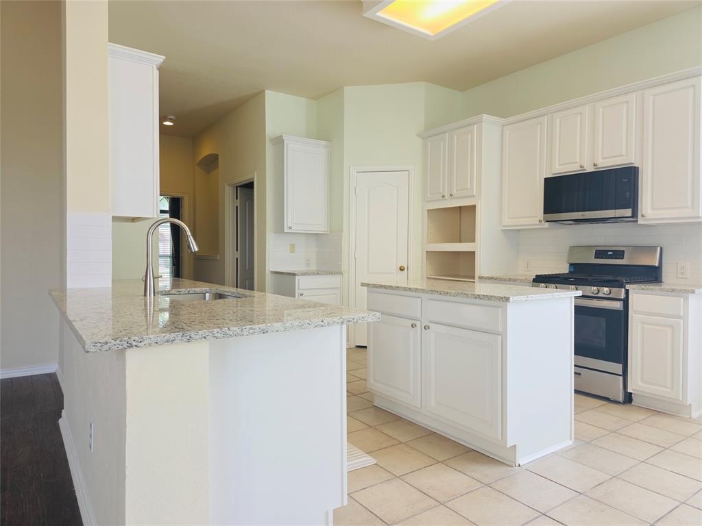 1430 Berkley Road Allen, TX 75002 - Photo 8 of 24