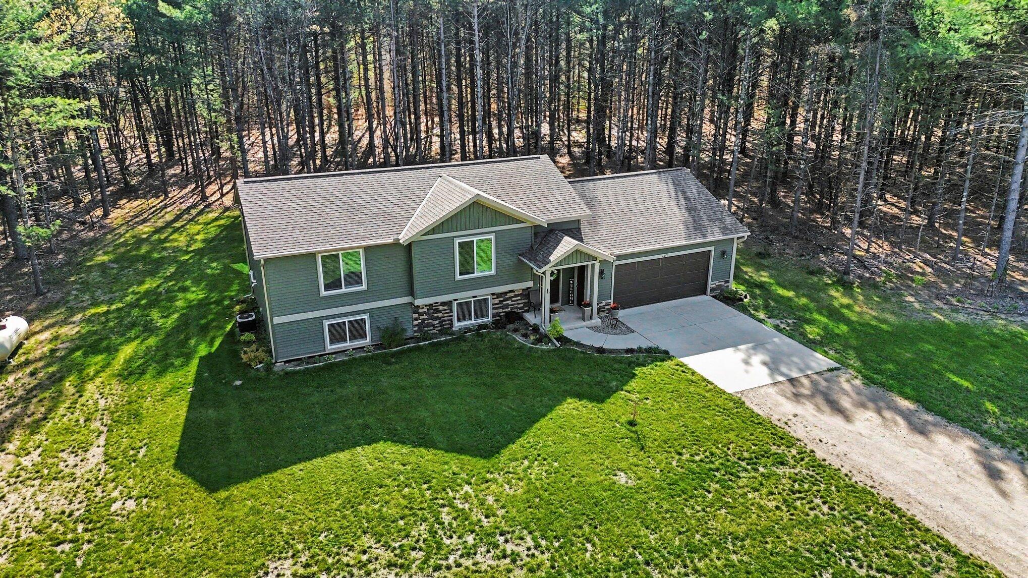 1671 Pineland Path Allegan, MI 49010 - Photo 29 of 33 file_1679