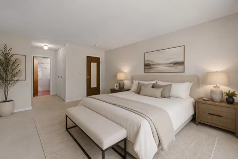 $260,000 | 2100 Valencia Drive, Unit 308B, Northbrook, IL 60062
