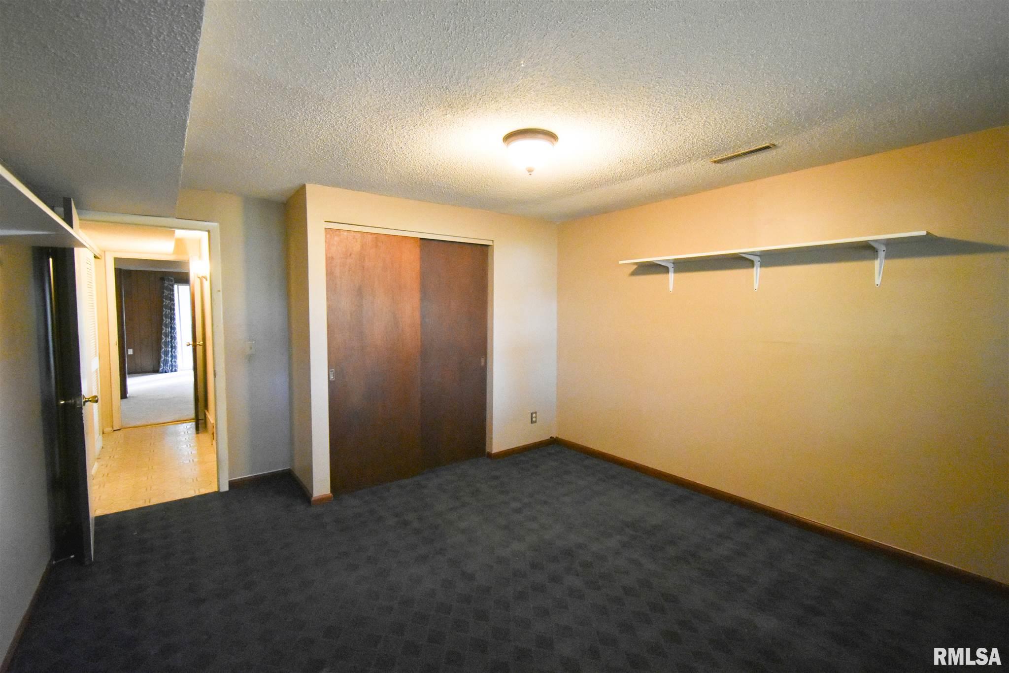 32 Crusaders Road Springfield, IL 62704 - Photo 18 of 25