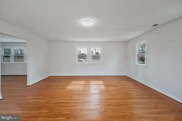 $3,800 | 7120 Beulah Street, Alexandria, VA 22315