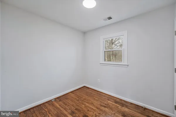 $3,800 | 7120 Beulah Street, Alexandria, VA 22315