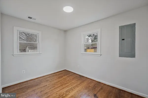 $3,800 | 7120 Beulah Street, Alexandria, VA 22315