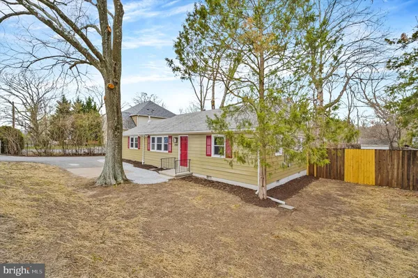 $3,800 | 7120 Beulah Street, Alexandria, VA 22315