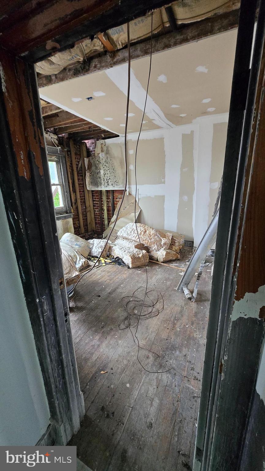 1849 East 29th Street Baltimore, MD 21218 - Photo 24 of 27