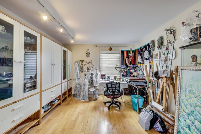 $470,000 | 409 Caren Drive, Buffalo Grove, IL 60089