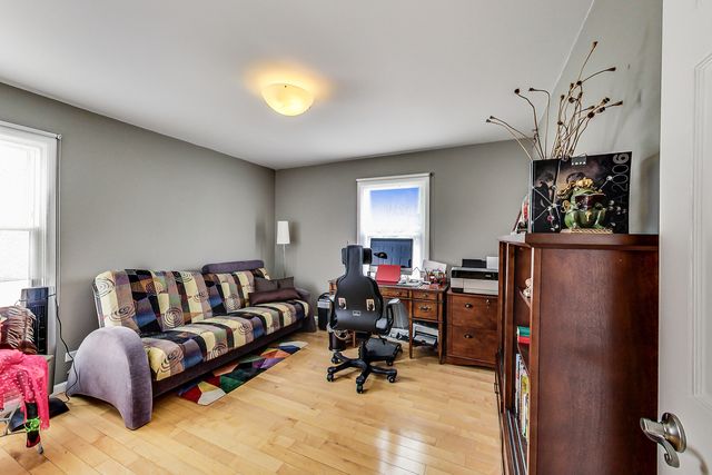 $470,000 | 409 Caren Drive, Buffalo Grove, IL 60089