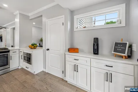 $775,000 | 73 Forest Place, Rochelle Park, NJ 07662