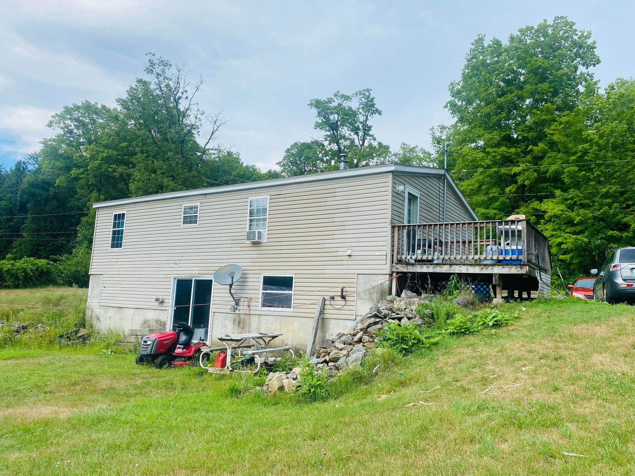 554 Oxbow Road Hinsdale, NH 03451 - Photo 8 of 10