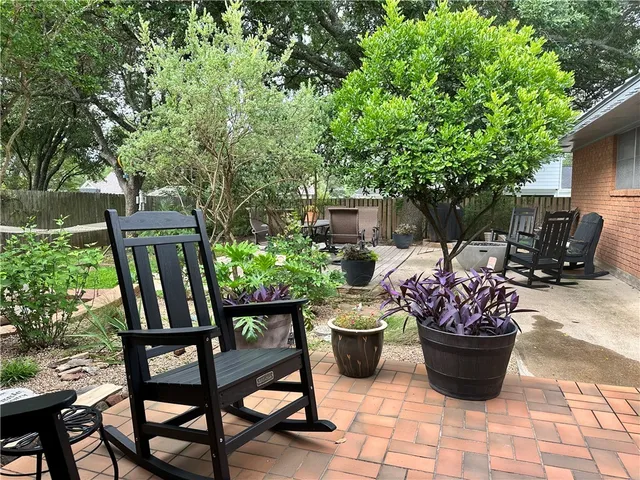 $394,000 | 3616 Sweetbriar Drive, Bryan, TX 77802