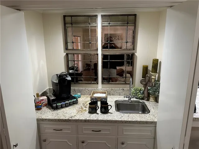 $394,000 | 3616 Sweetbriar Drive, Bryan, TX 77802