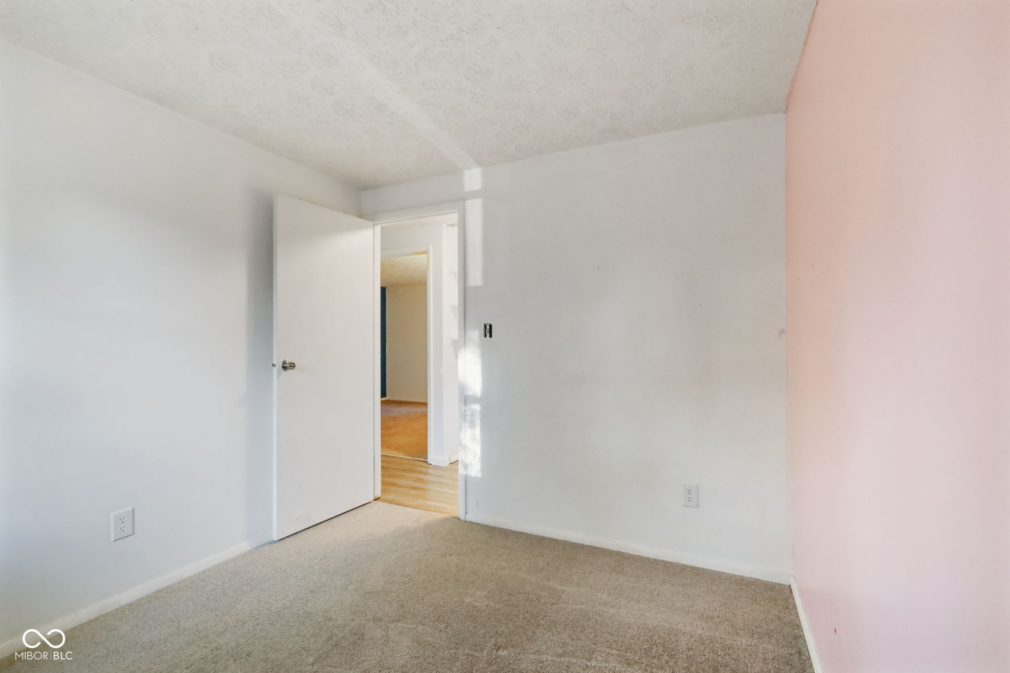 1164 Commission Road Greenwood, IN 46142 - Photo 13 of 20 Gallery Image 13