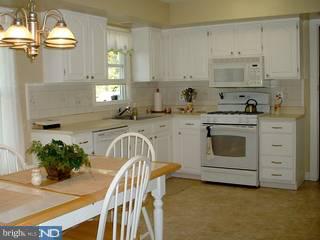 4 Ashley Road Sewell, NJ 08080 - Photo 3 of 6
