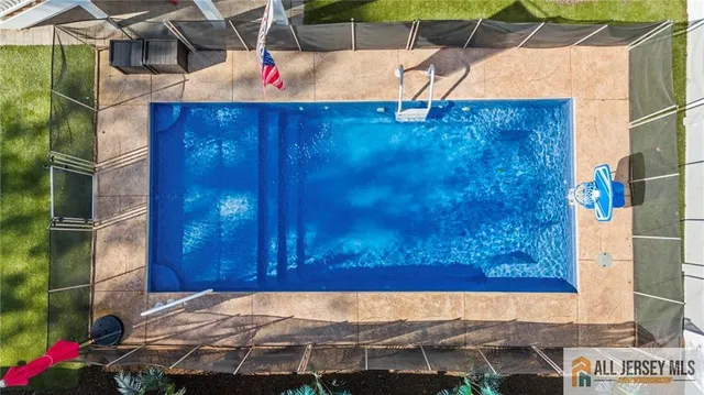 $1,029,000 | 5 Elizabeth Court, Colonia, NJ 07067