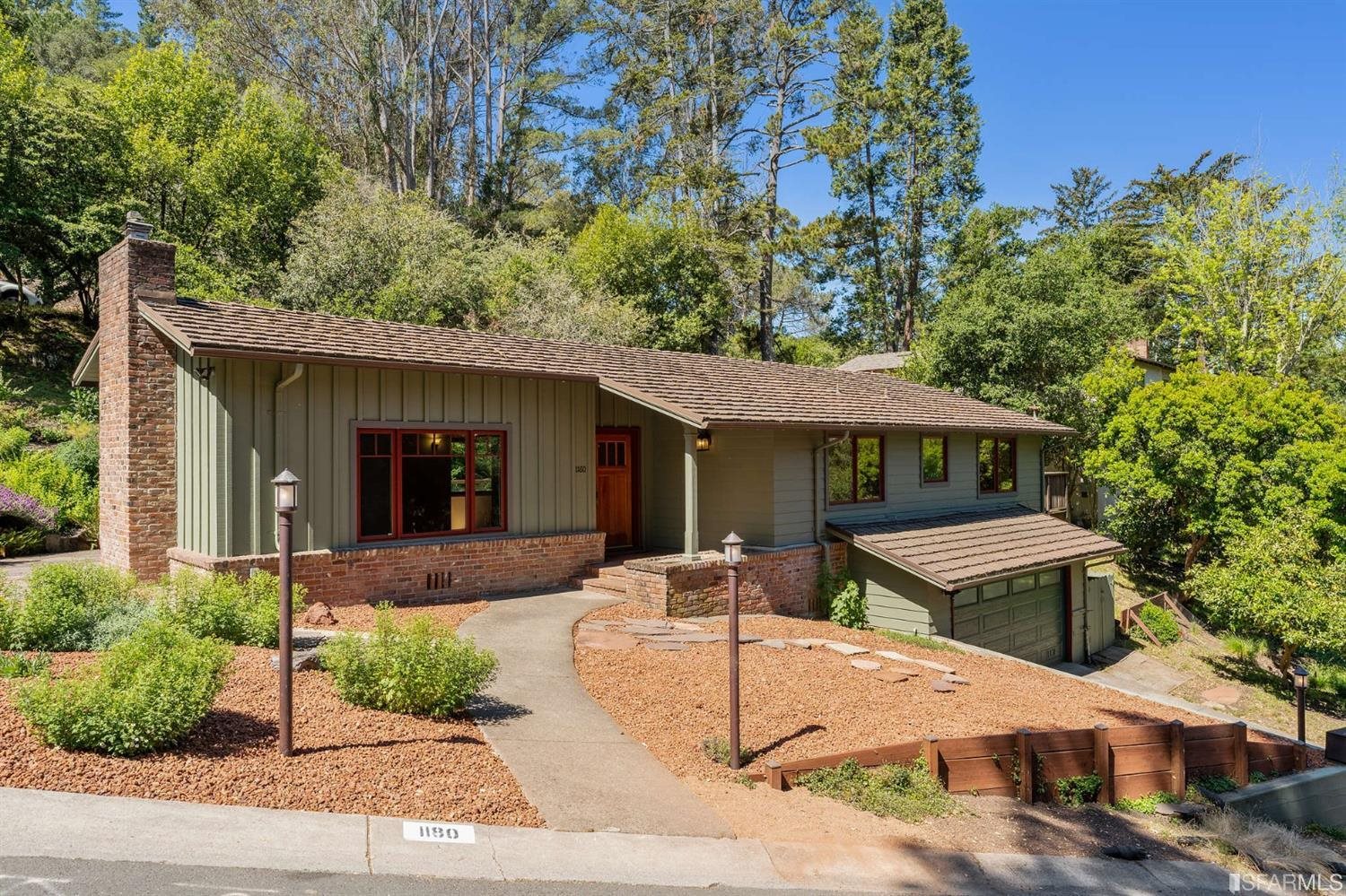 1180 Park Hills Road Berkeley, CA 94708 - Photo 2 of 62 a front view of a house with garden