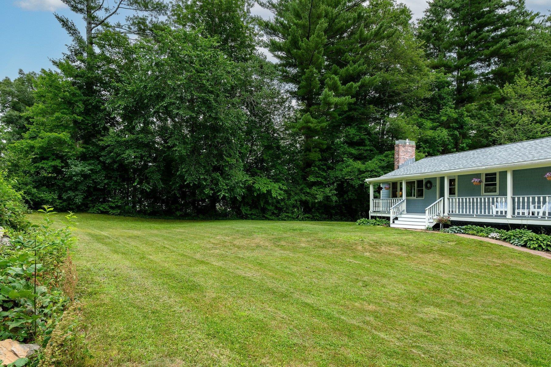23 Island Pond Road Atkinson, NH 03811 - Photo 4 of 44