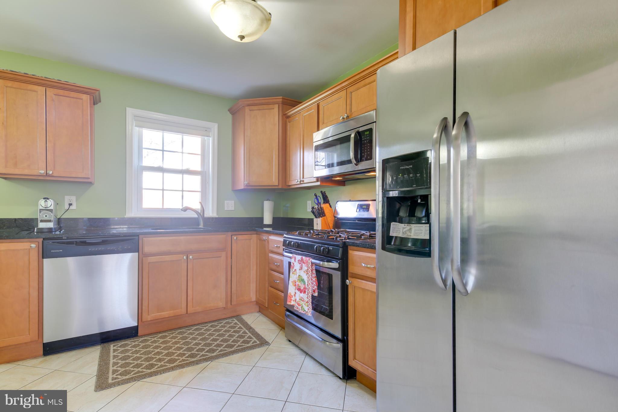 1830 Brisbane Street Silver Spring, MD 20902 - Photo 10 of 30 Kitchen