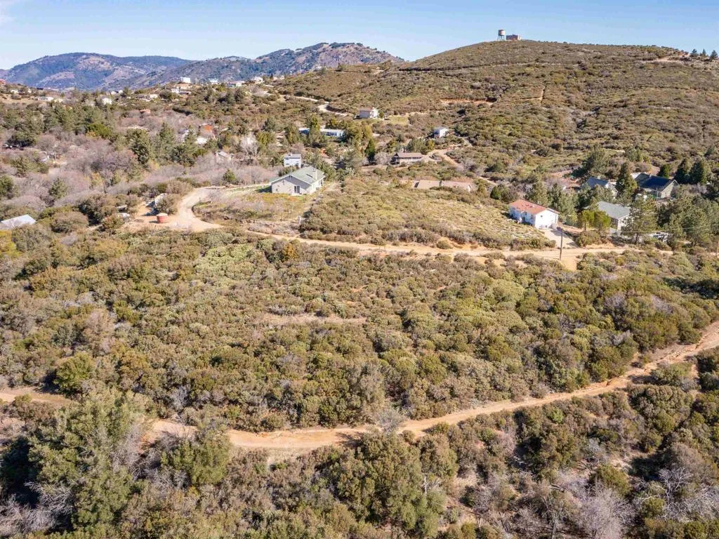 0 Hawthorne Drive Julian, CA 92036 - Photo 5 of 12 a view of city and mountain