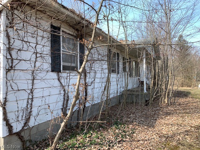 7098 Camp Road Homerville, OH 44235 - Photo 9 of 26 Gallery Image 9