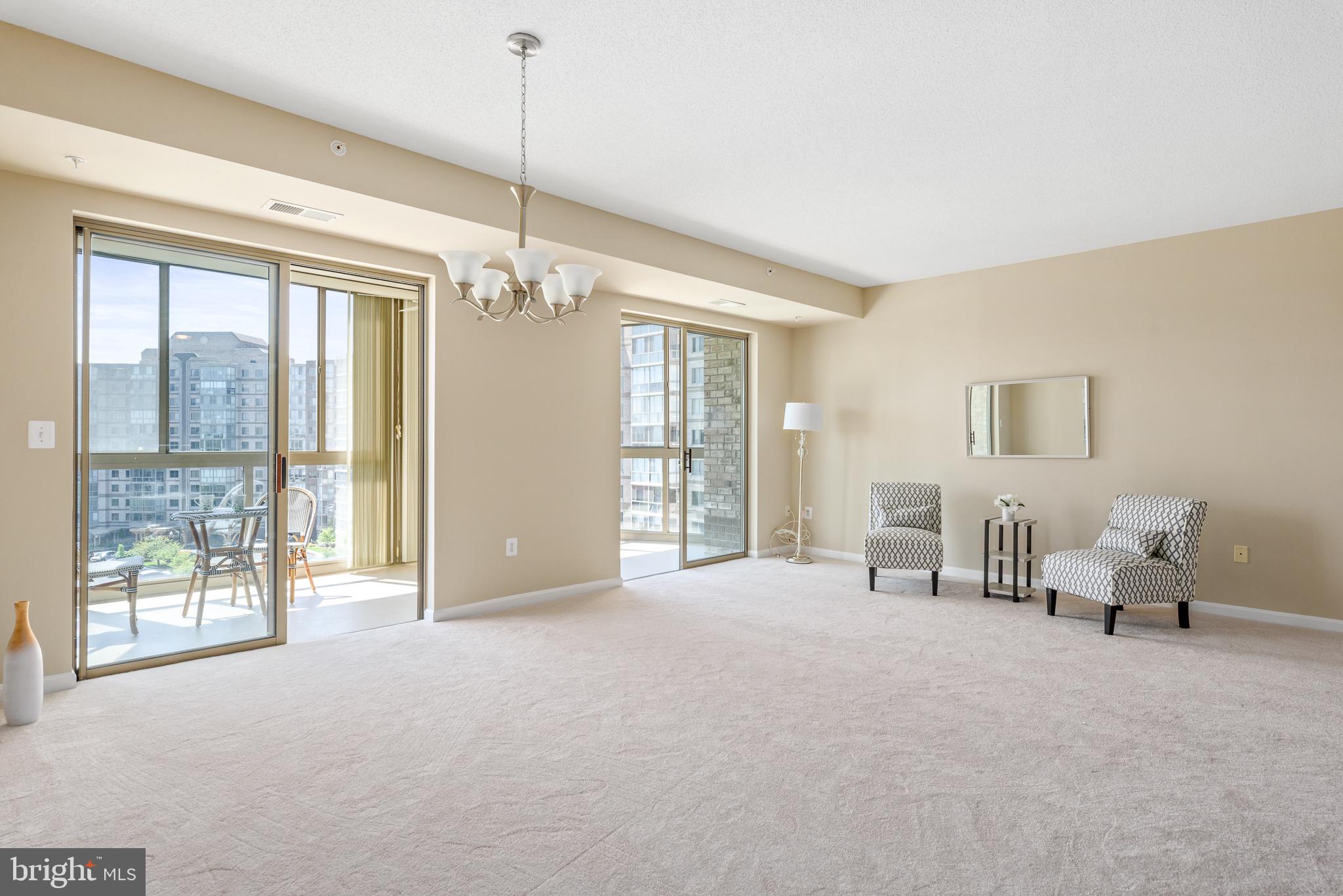 19365 Cypress Ridge Terrace, Unit 515 Leesburg, VA 20176 - Photo 4 of 33