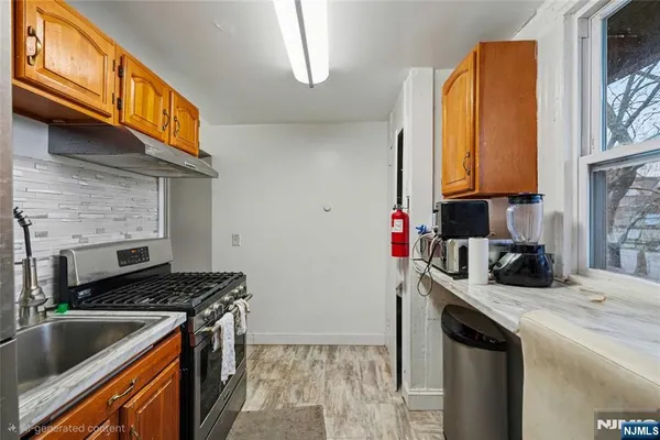 $599,999 | 458 Fairview Avenue, Orange, NJ 07050