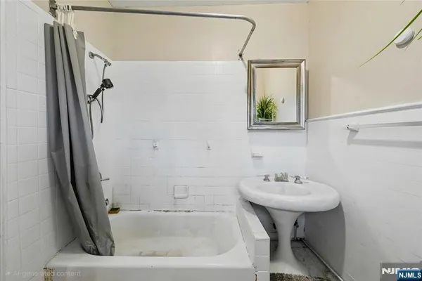 $599,999 | 458 Fairview Avenue, Orange, NJ 07050