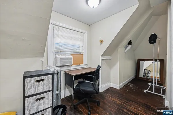 $599,999 | 458 Fairview Avenue, Orange, NJ 07050