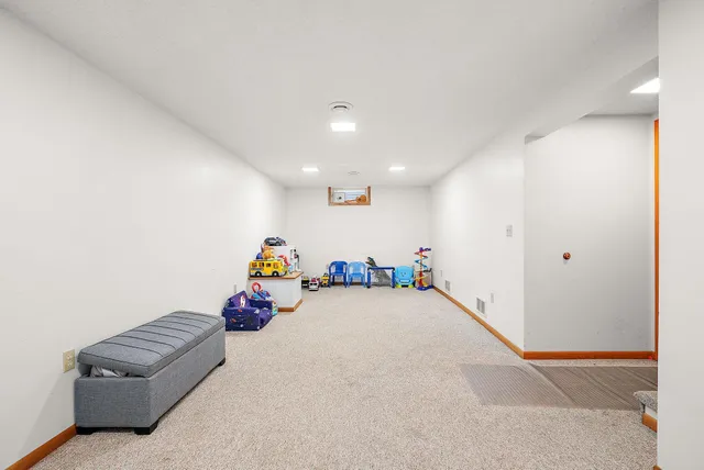 $274,900 | 4934 North Oliver Avenue, Minneapolis, MN 55430