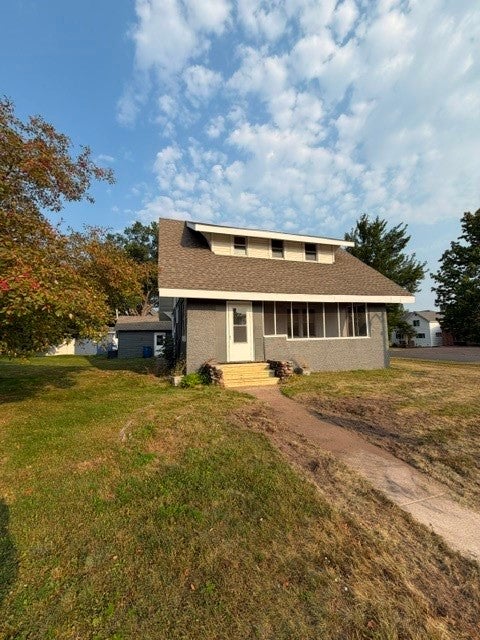121 River Street Spooner, WI 54801 - Photo 4 of 22 Gallery Image 4