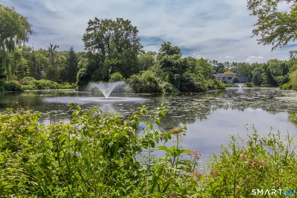 $2,200 | 8 Quarry Corner, Unit 8, Ridgefield, CT 06877