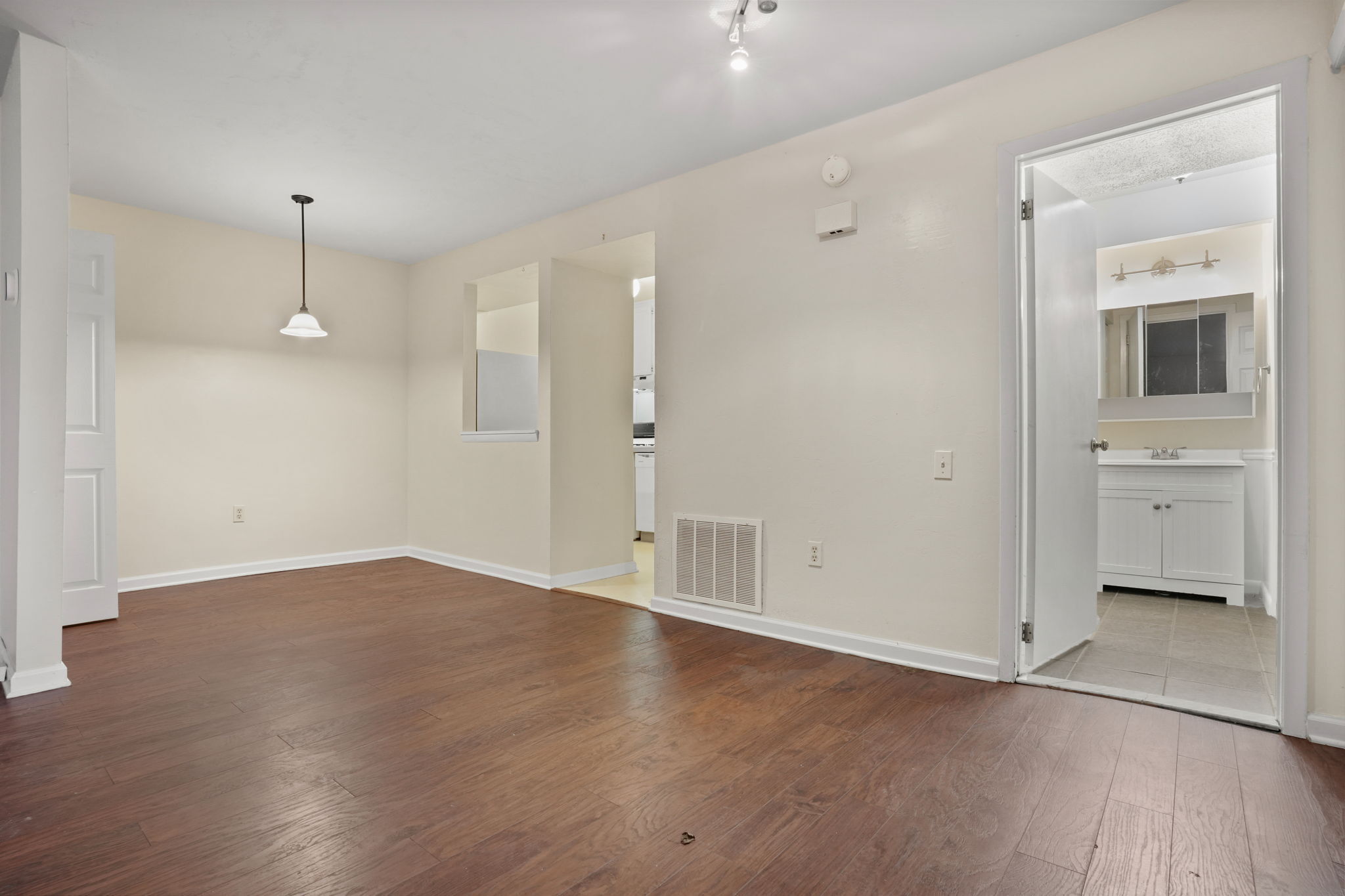 8 Quarry Corner, Unit 8 Ridgefield, CT 06877 - Photo 8 of 24