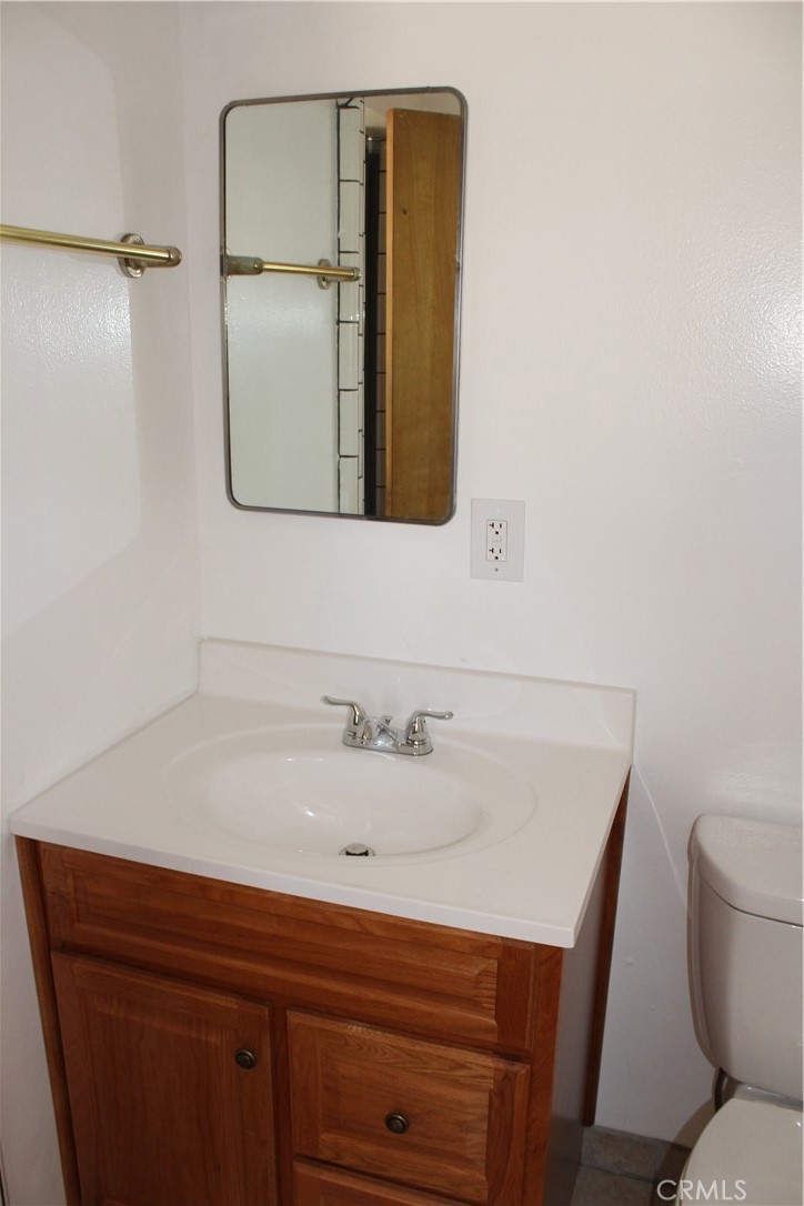 15975 Venango Road Apple Valley, CA 92307 - Photo 14 of 23