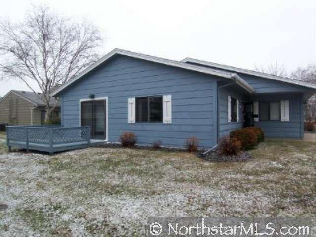 1000 Roberts Road Southwest Hutchinson, MN 55350 - Photo 2 of 5 Gallery Image 2