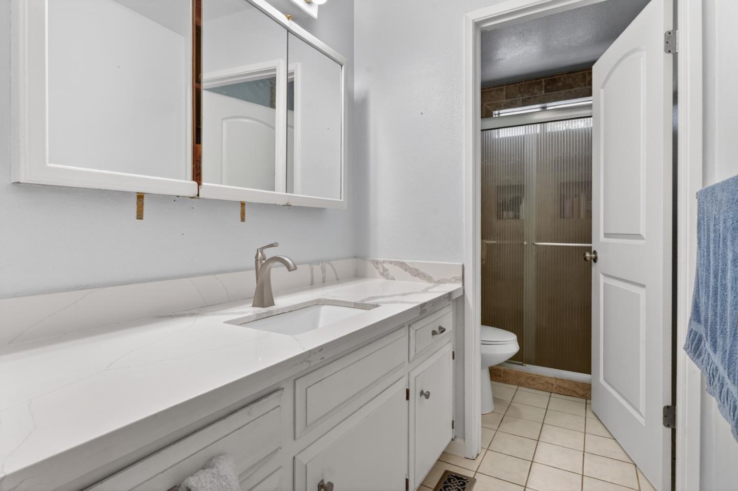 630 Paradise Road Salinas, CA 93907 - Photo 15 of 26