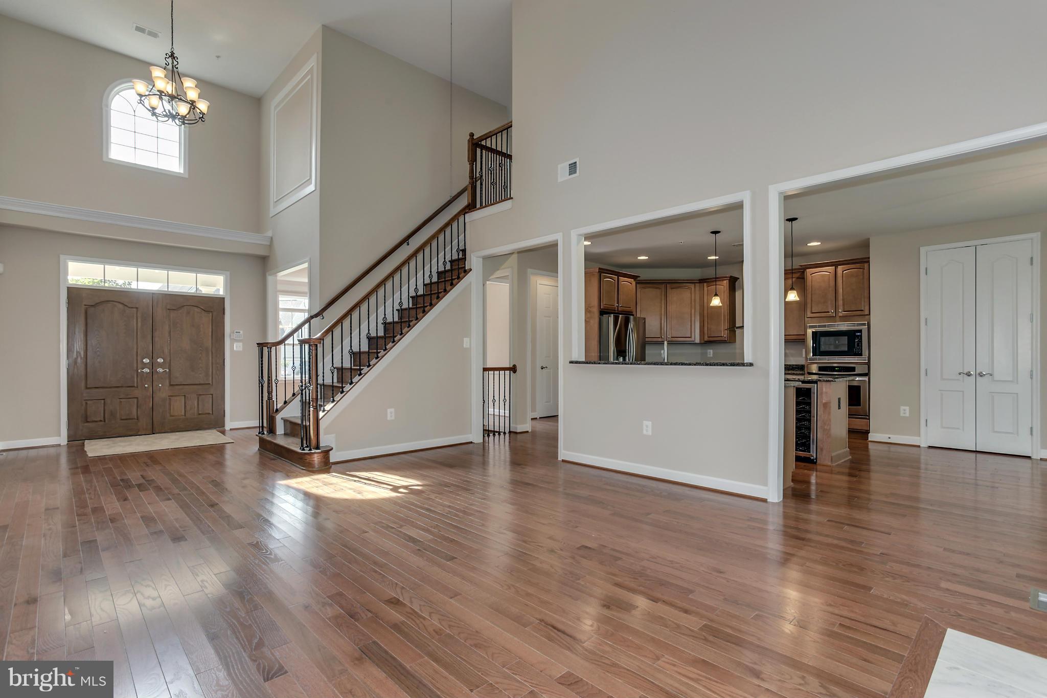11103 Riverview Road Fort Washington, MD 20744 - Photo 4 of 29 Interior (General)